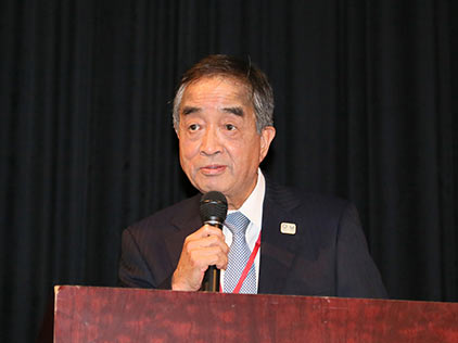 TMU Presient Ueno opens the Annual Meeting with his speech
